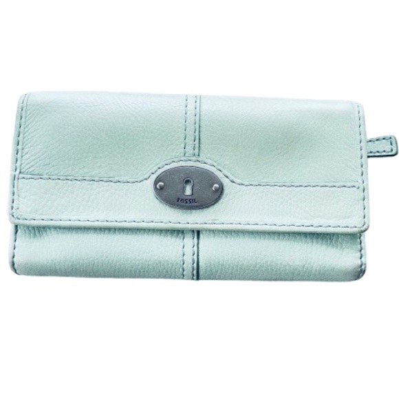 FOSSIL MINT GREEN LEATHER TRIFOLD CARDS SLOT ZIIPED POCKET WALLET - Picture 1 of 16